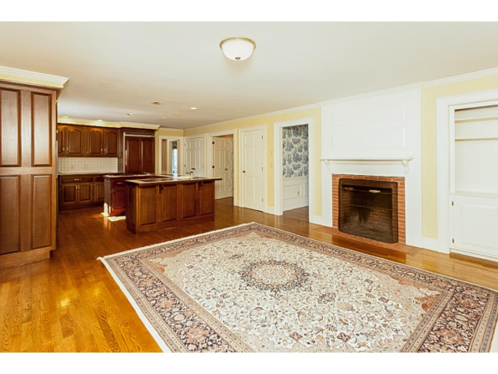 117 Tidewater Farm Road Stratham, NH 03885 - Photo 4 of 27