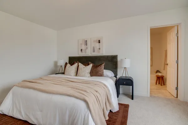 $499,435 | 5816 James Drive West, West Fargo, ND 58078