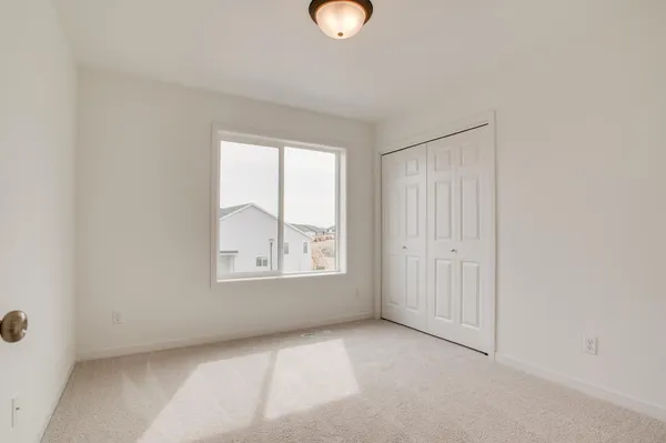 $499,435 | 5816 James Drive West, West Fargo, ND 58078