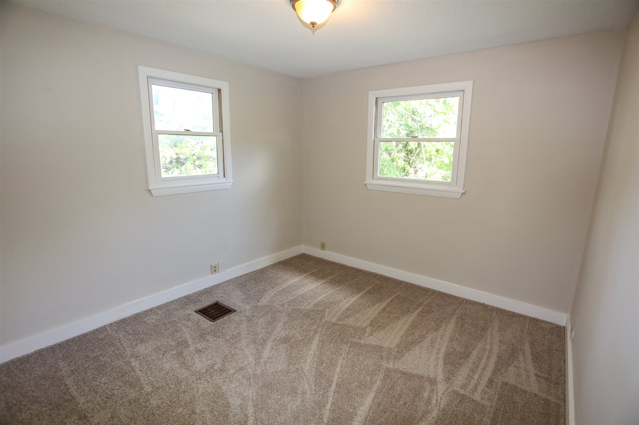 49 Kingston Road Plaistow, NH 03865 - Photo 17 of 22 Gallery Image 17
