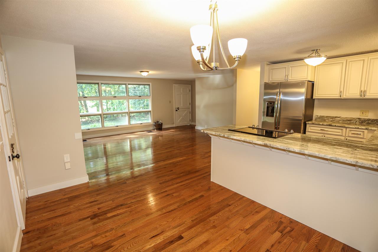 49 Kingston Road Plaistow, NH 03865 - Photo 4 of 22 Gallery Image 4