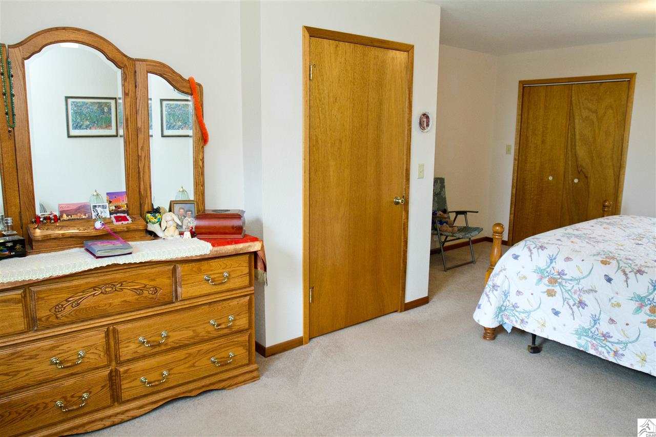 5955 Munger Shaw Road Saginaw, MN 55779 - Photo 11 of 17 Gallery Image 11