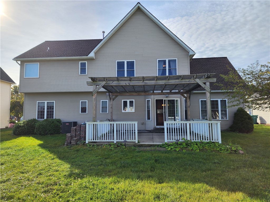 213 Jonquil Lane Greece, NY 14612 - Photo 2 of 38