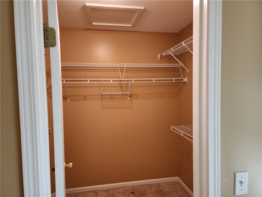 213 Jonquil Lane Greece, NY 14612 - Photo 29 of 38