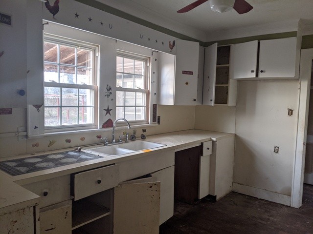1540 Riddle Road Manchester, TN 37355 - Photo 6 of 27 Gallery Image 6