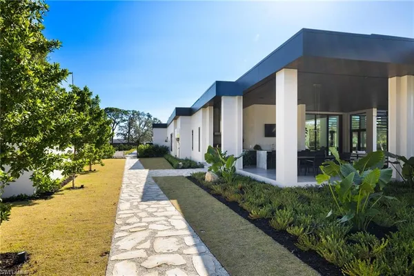$11,495,000 | 107 Myrtle Road, Naples, FL 34108