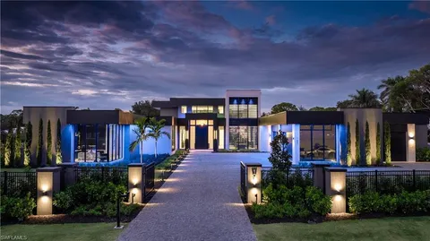 $11,995,000 | 107 Myrtle Road, Naples, FL 34108