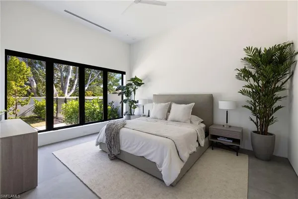 $11,495,000 | 107 Myrtle Road, Naples, FL 34108
