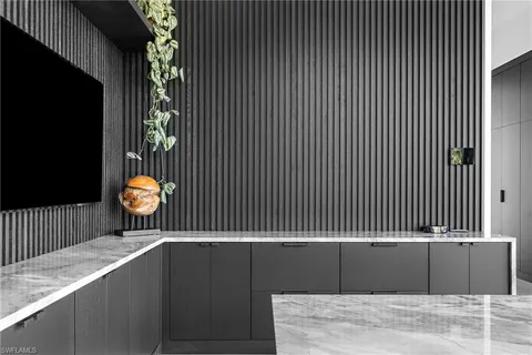 $11,995,000 | 107 Myrtle Road, Naples, FL 34108