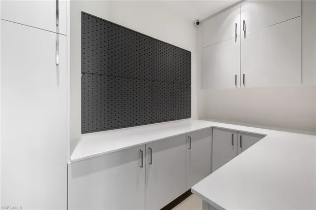 $11,995,000 | 107 Myrtle Road, Naples, FL 34108