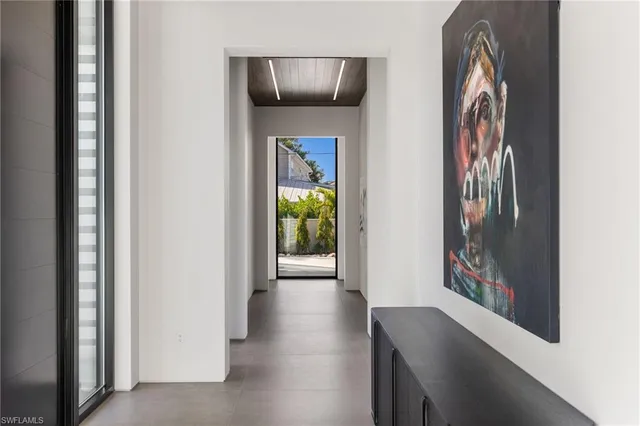 $11,995,000 | 107 Myrtle Road, Naples, FL 34108