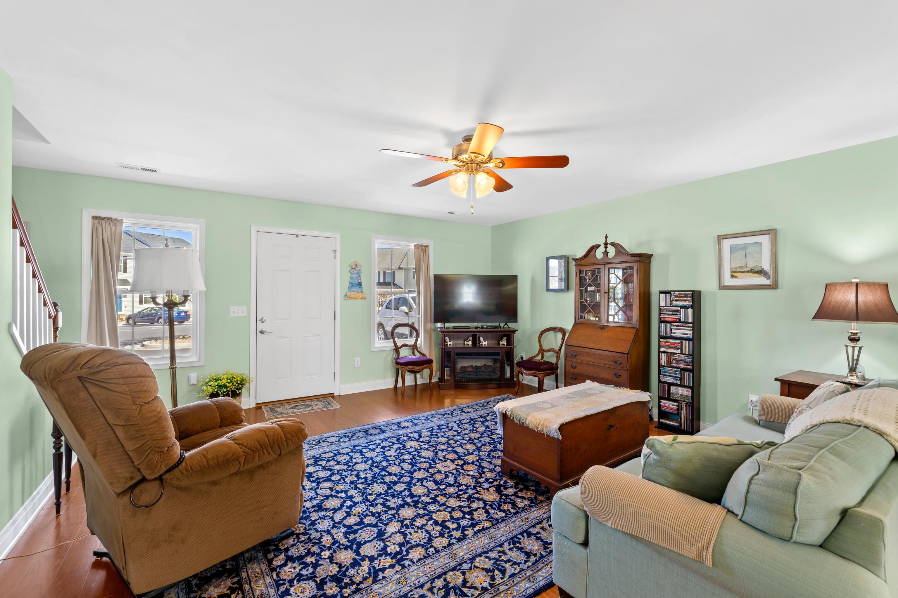 809 Carson Circle Grottoes, VA 24441 - Photo 5 of 57