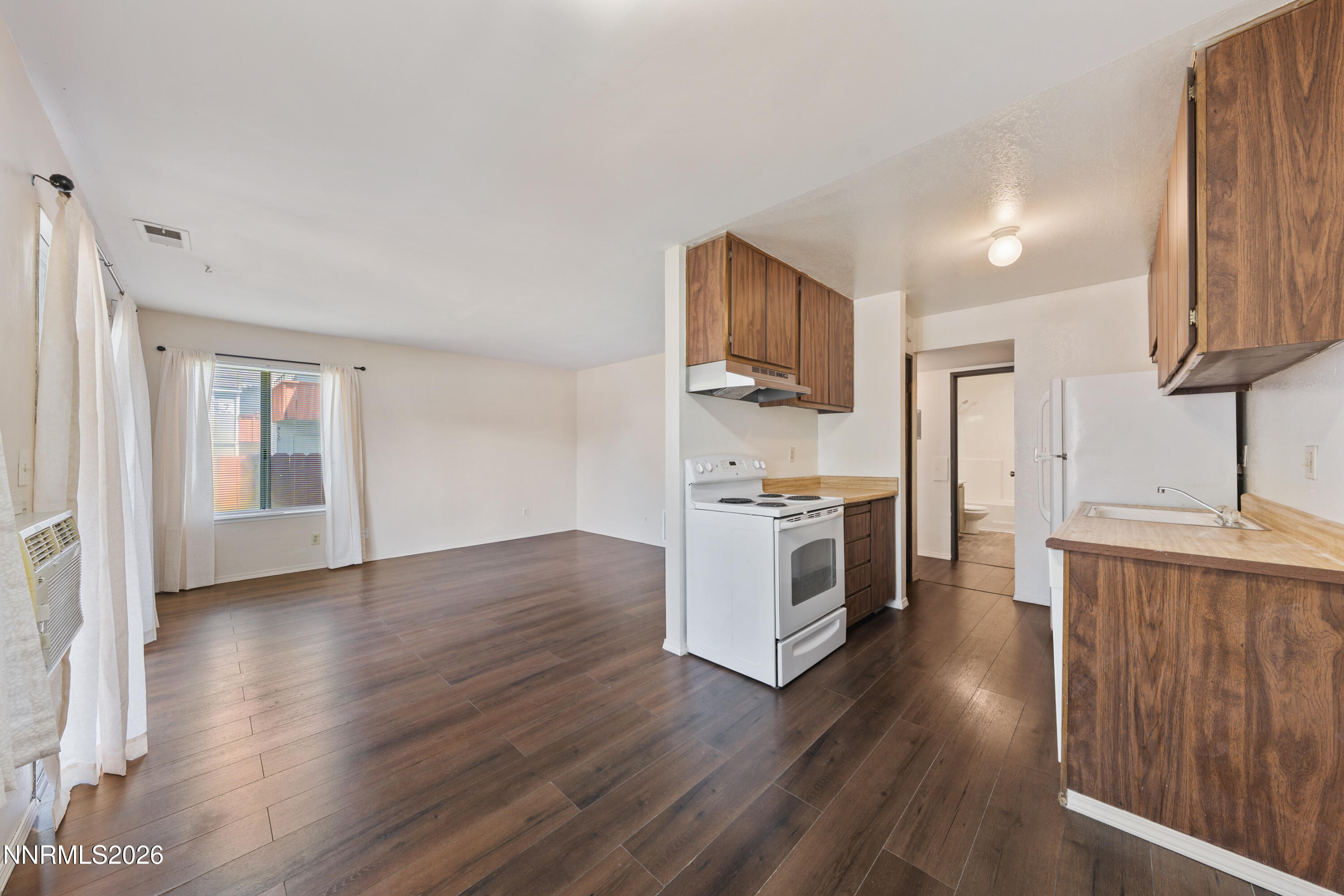 4602 Neil Road, Unit 61 Reno, NV 89502 - Photo 13 of 24 A7V07637