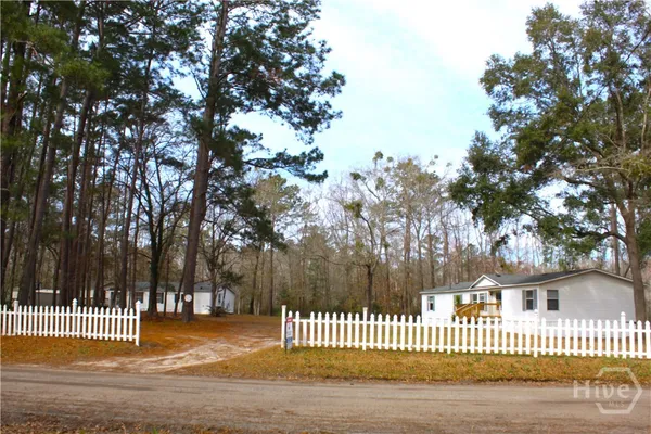 $275,000 | 776 Phillips Road, Midway, GA 31320