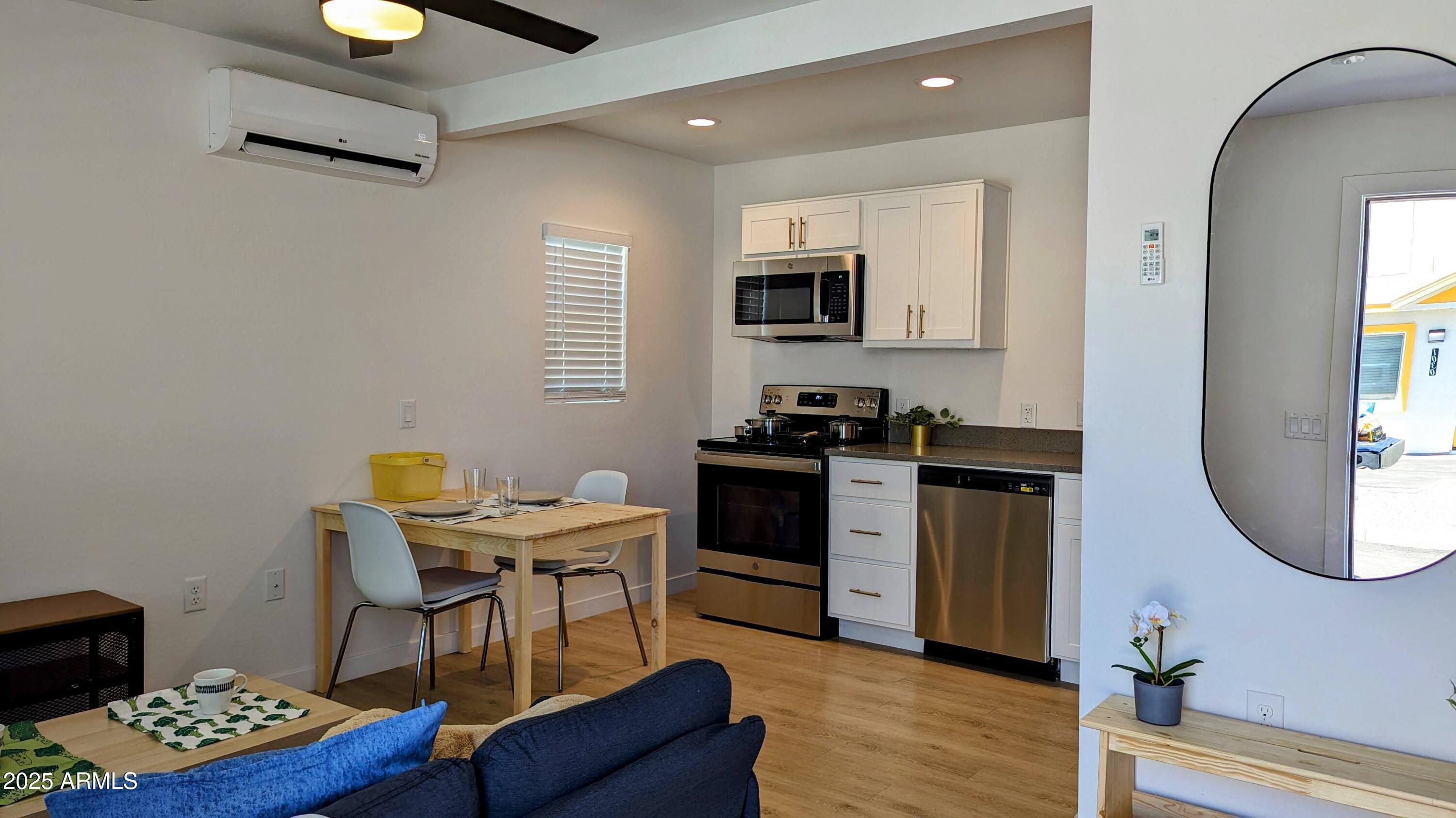 1620 East Apache Boulevard, Unit 1030 Tempe, AZ 85281 - Photo 3 of 8 Entry Viewpoint