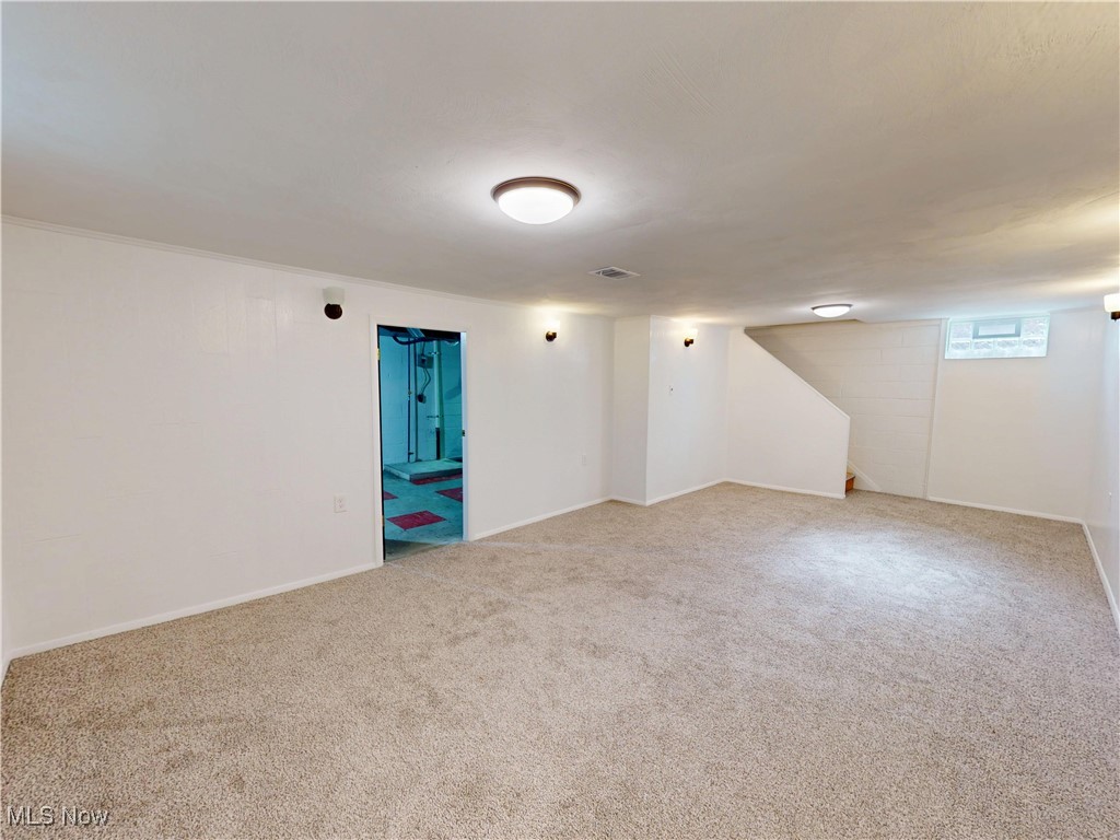 4855 Westbourne Road Cleveland, OH 44124 - Photo 33 of 41 Gallery Image 33