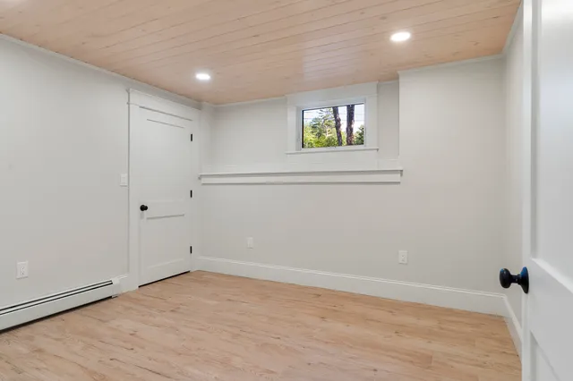 $1,590,000 | 862 West Neck Road, Nobleboro, ME 04555