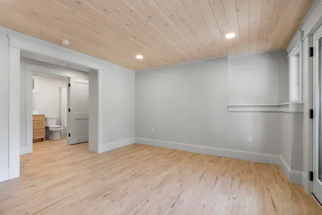 $1,590,000 | 862 West Neck Road, Nobleboro, ME 04555