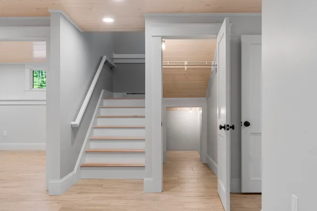 $1,590,000 | 862 West Neck Road, Nobleboro, ME 04555