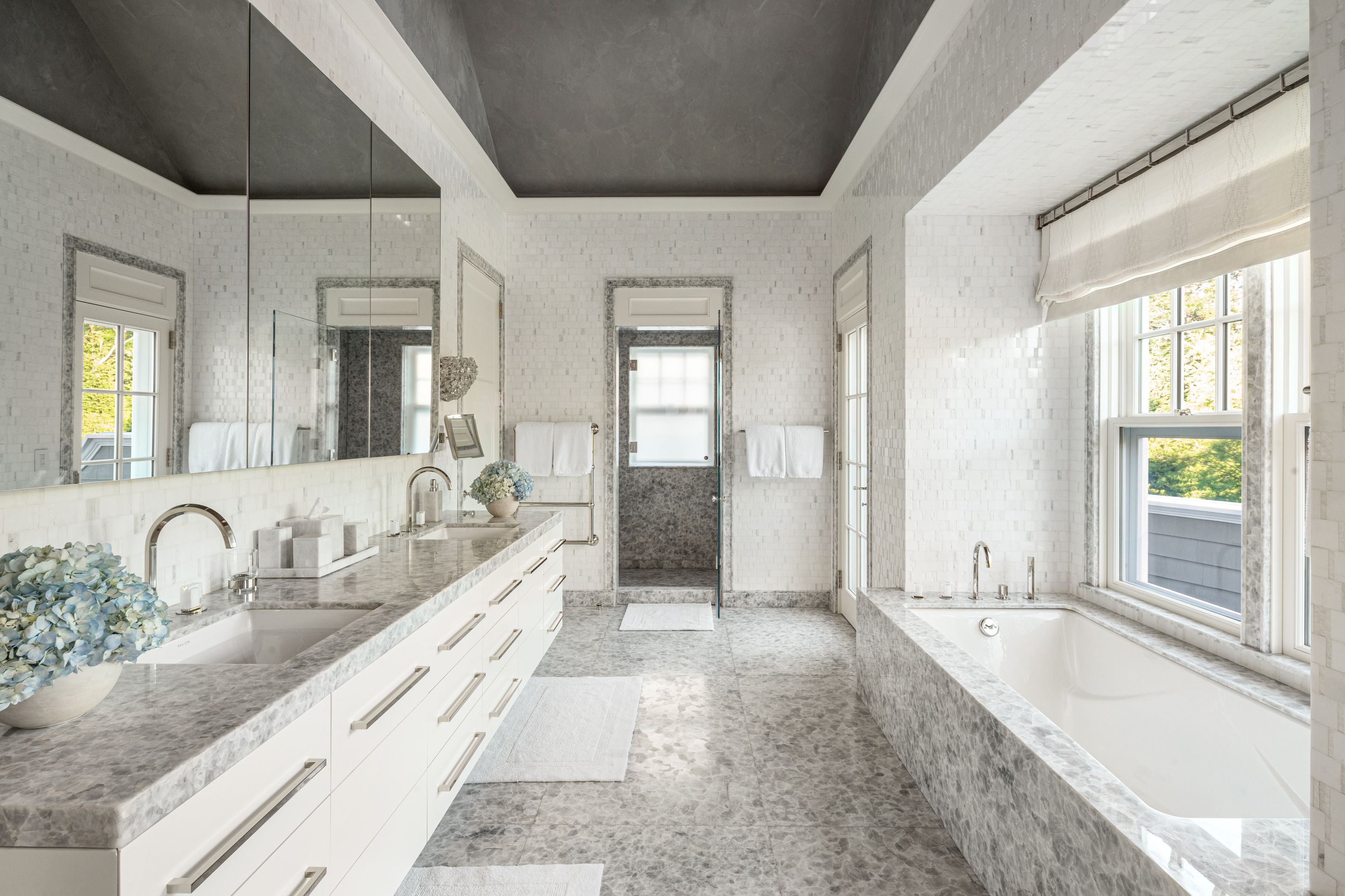 8 Hither Lane East Hampton, NY 11937 - Photo 19 of 38