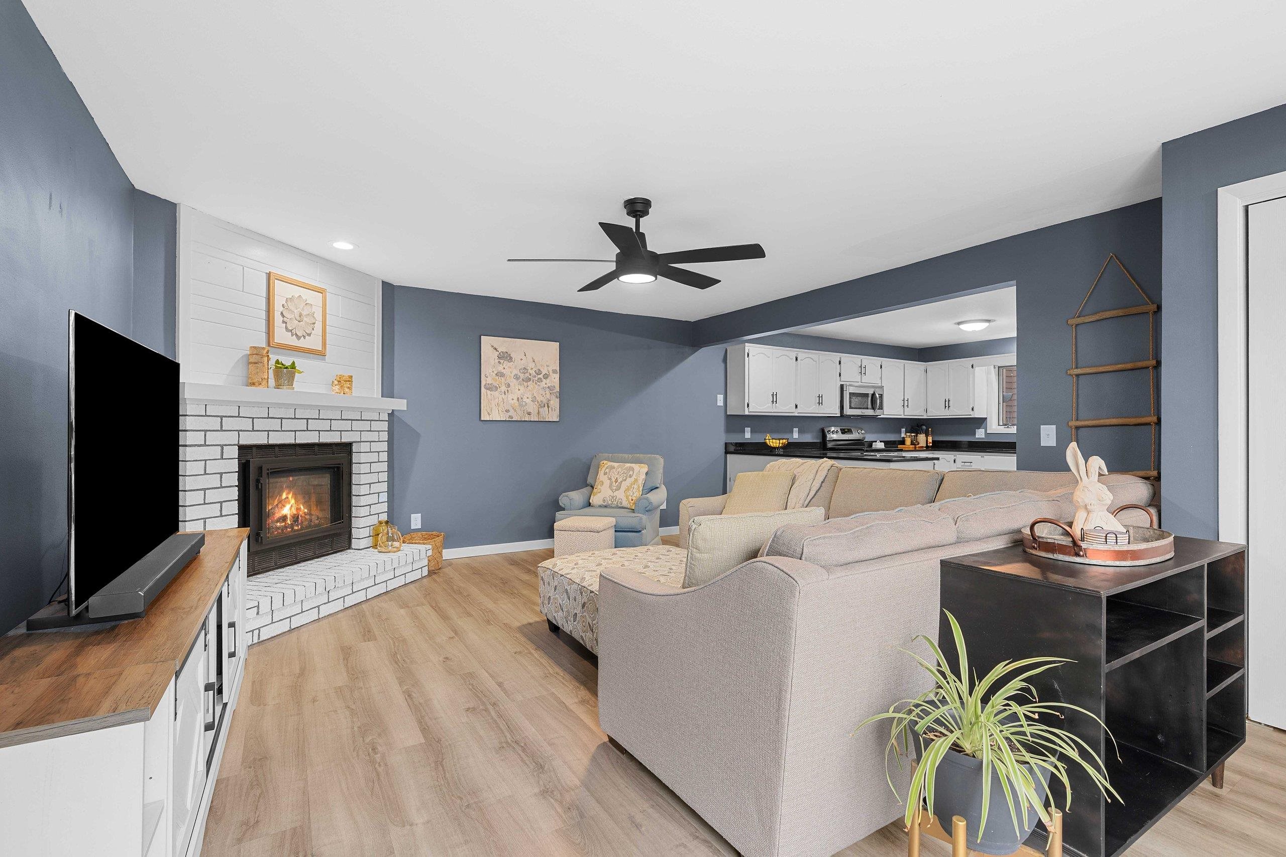 921 East Windfield Place, Unit A Appleton, WI 54911 - Photo 3 of 55