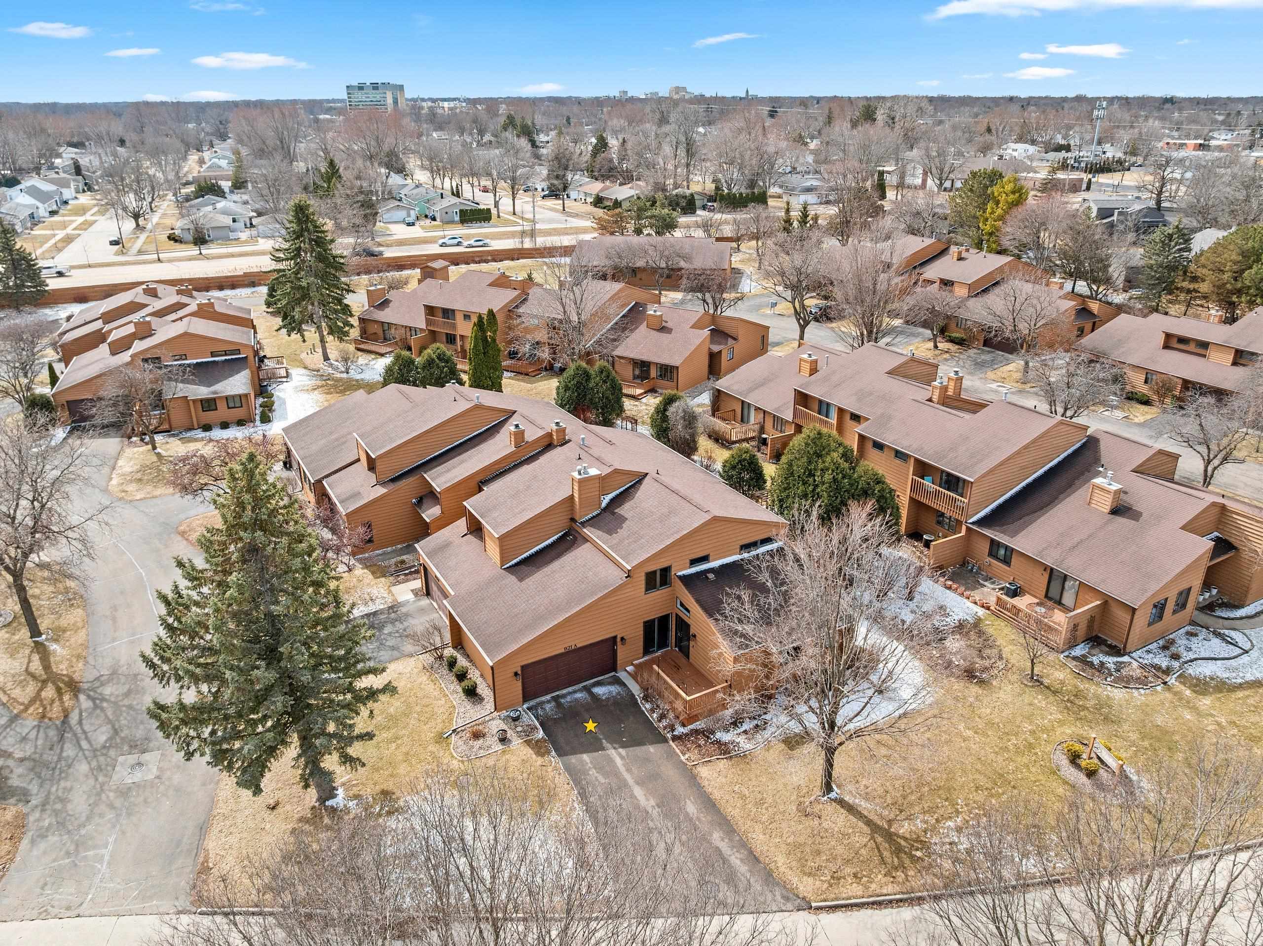 921 East Windfield Place, Unit A Appleton, WI 54911 - Photo 51 of 55