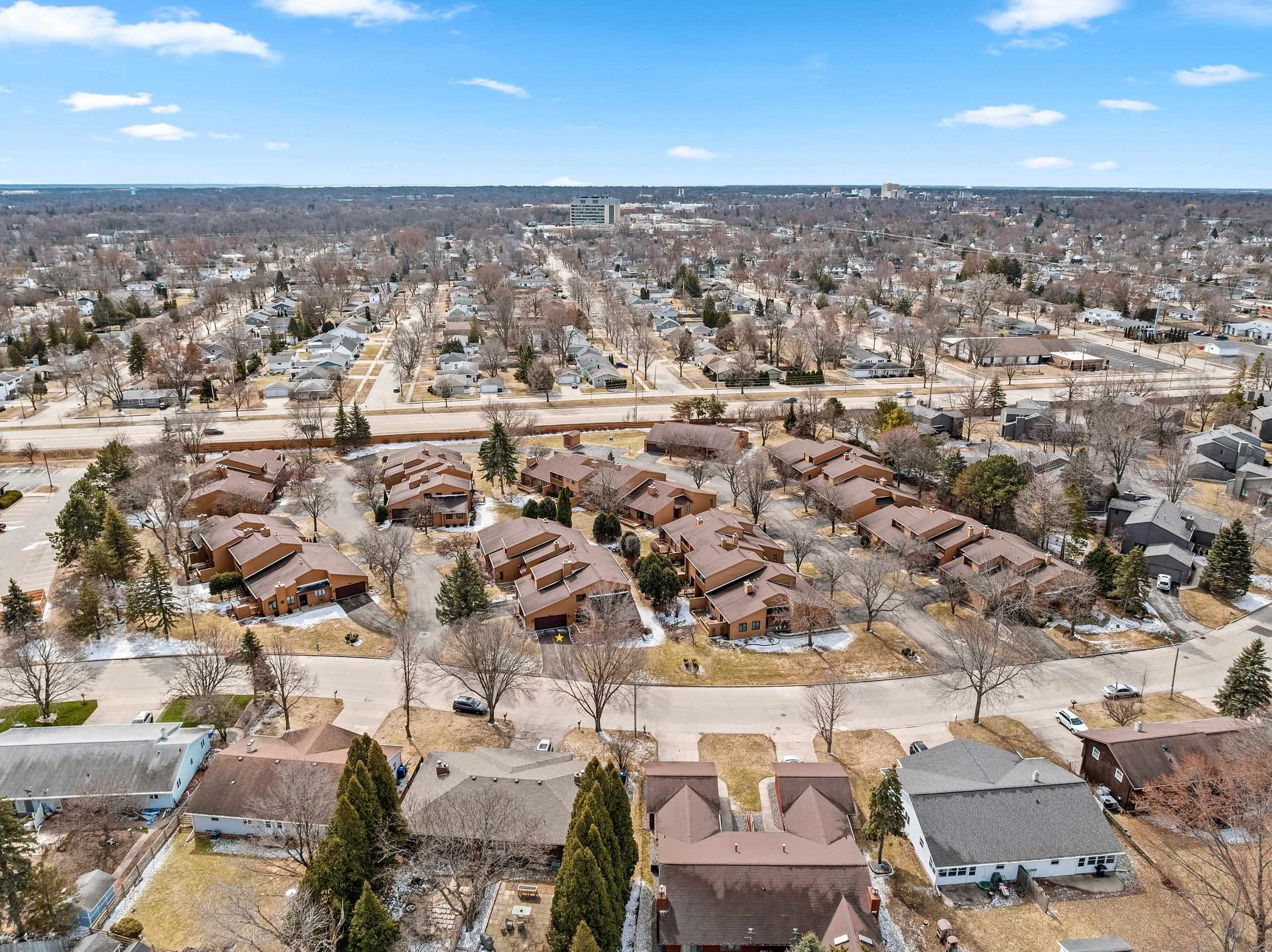 921 East Windfield Place, Unit A Appleton, WI 54911 - Photo 53 of 55