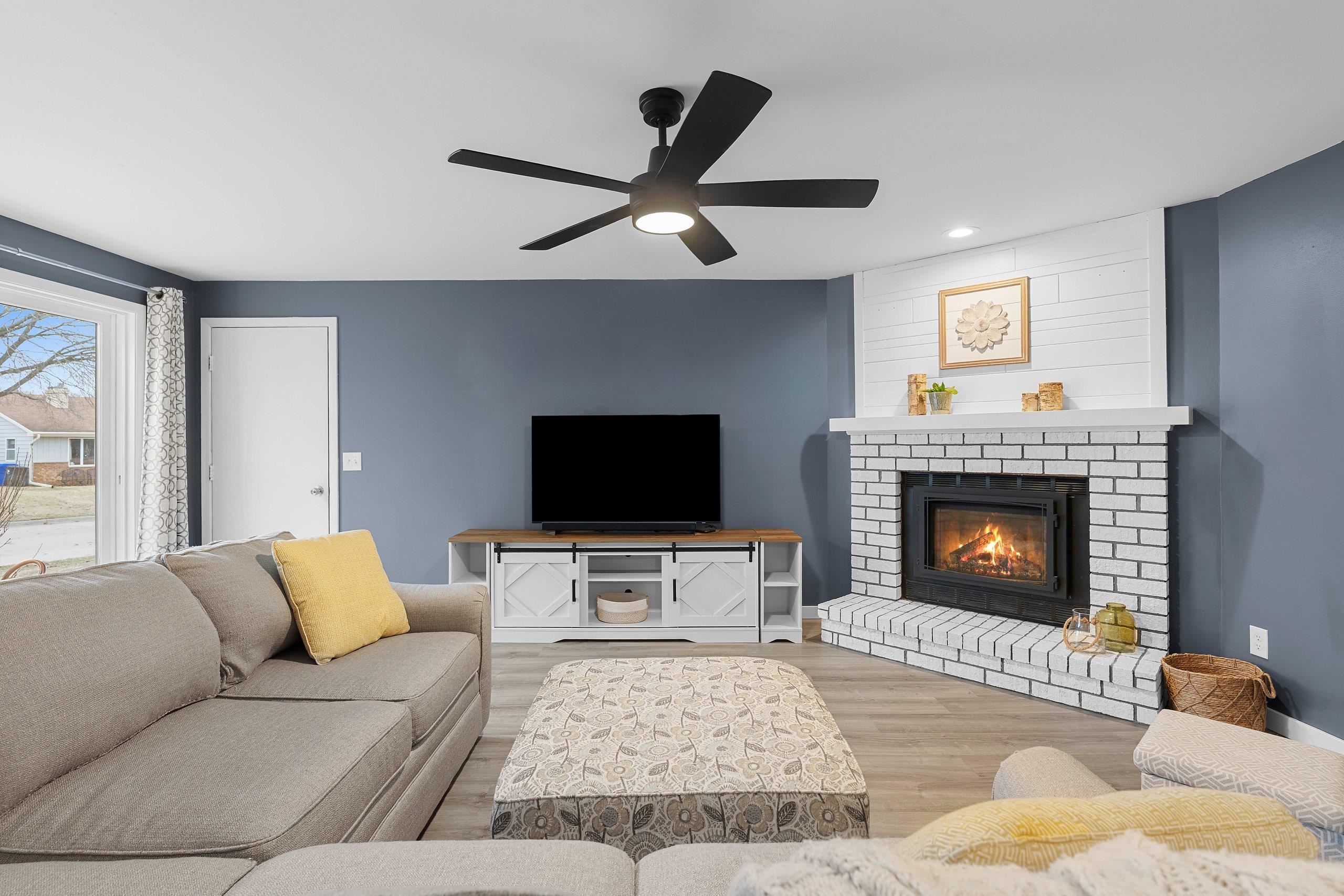 921 East Windfield Place, Unit A Appleton, WI 54911 - Photo 8 of 55