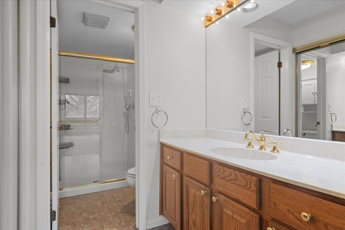 706 Waukegan Road, Unit 403C Glenview, IL 60025 - Photo 15 of 30