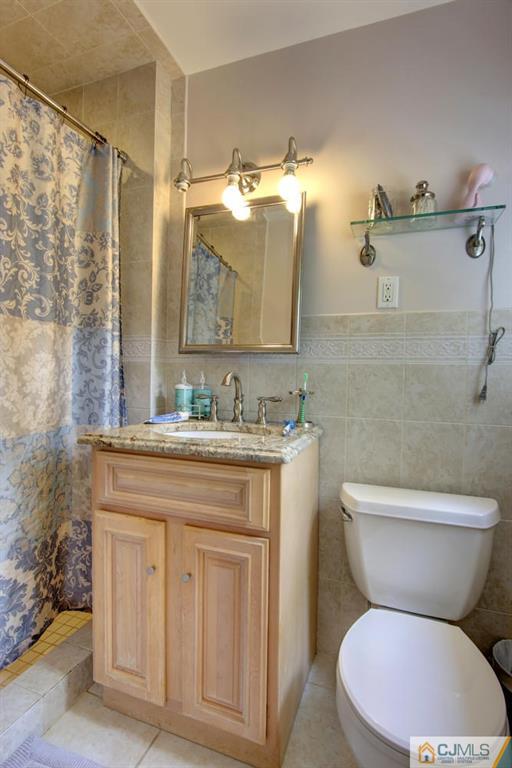 23 Parsons Road East Brunswick, NJ 08816 - Photo 11 of 24 Gallery Image 11
