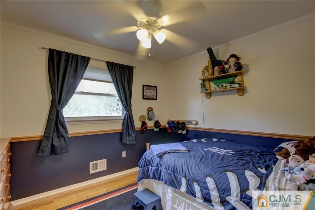 23 Parsons Road East Brunswick, NJ 08816 - Photo 12 of 24 Gallery Image 12