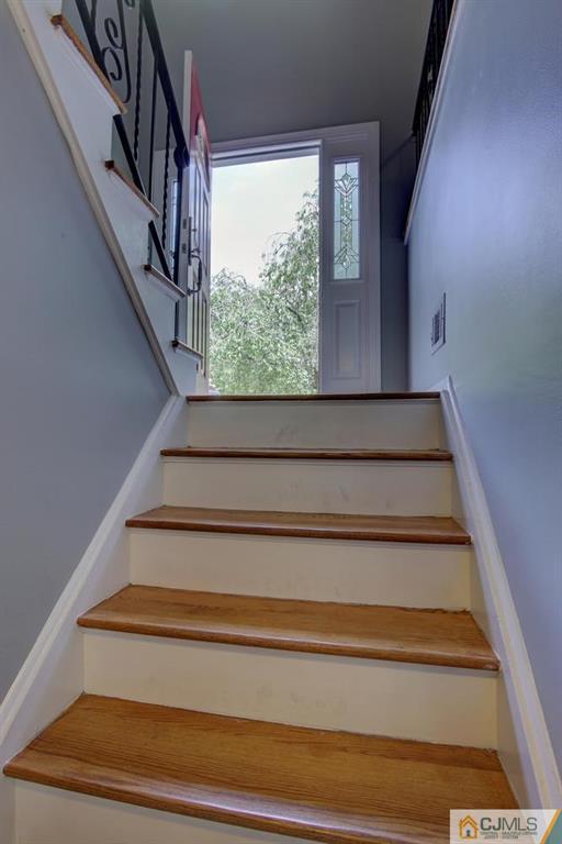 23 Parsons Road East Brunswick, NJ 08816 - Photo 15 of 24 Gallery Image 15
