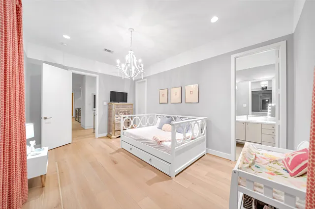 $3,550,000 | 2608 Barbara Lane, West University Place, TX 77005