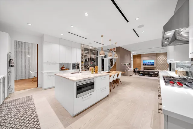 $3,550,000 | 2608 Barbara Lane, West University Place, TX 77005