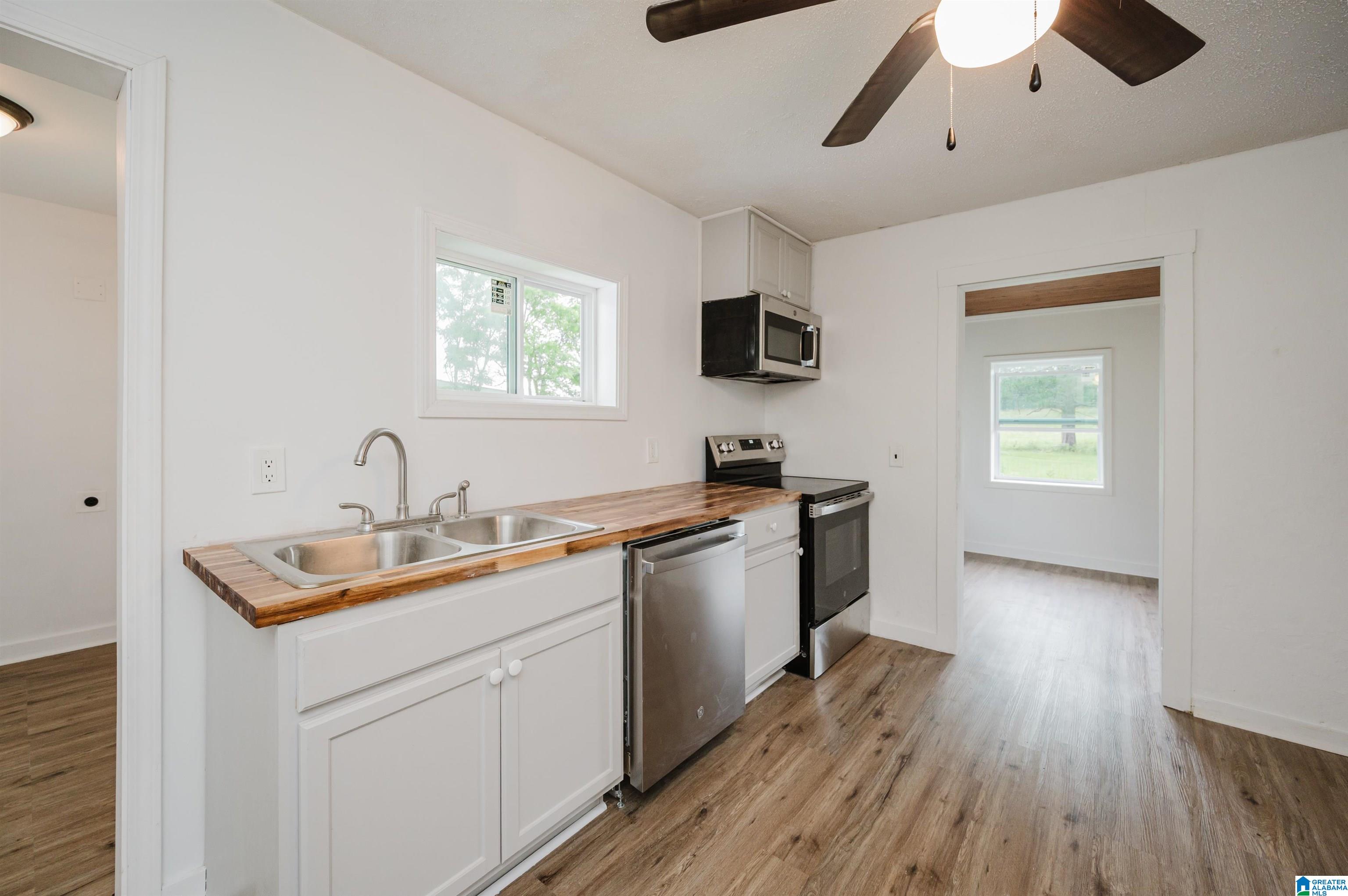 1909 Sun Valley Road Harpersville, AL 35078 - Photo 13 of 28