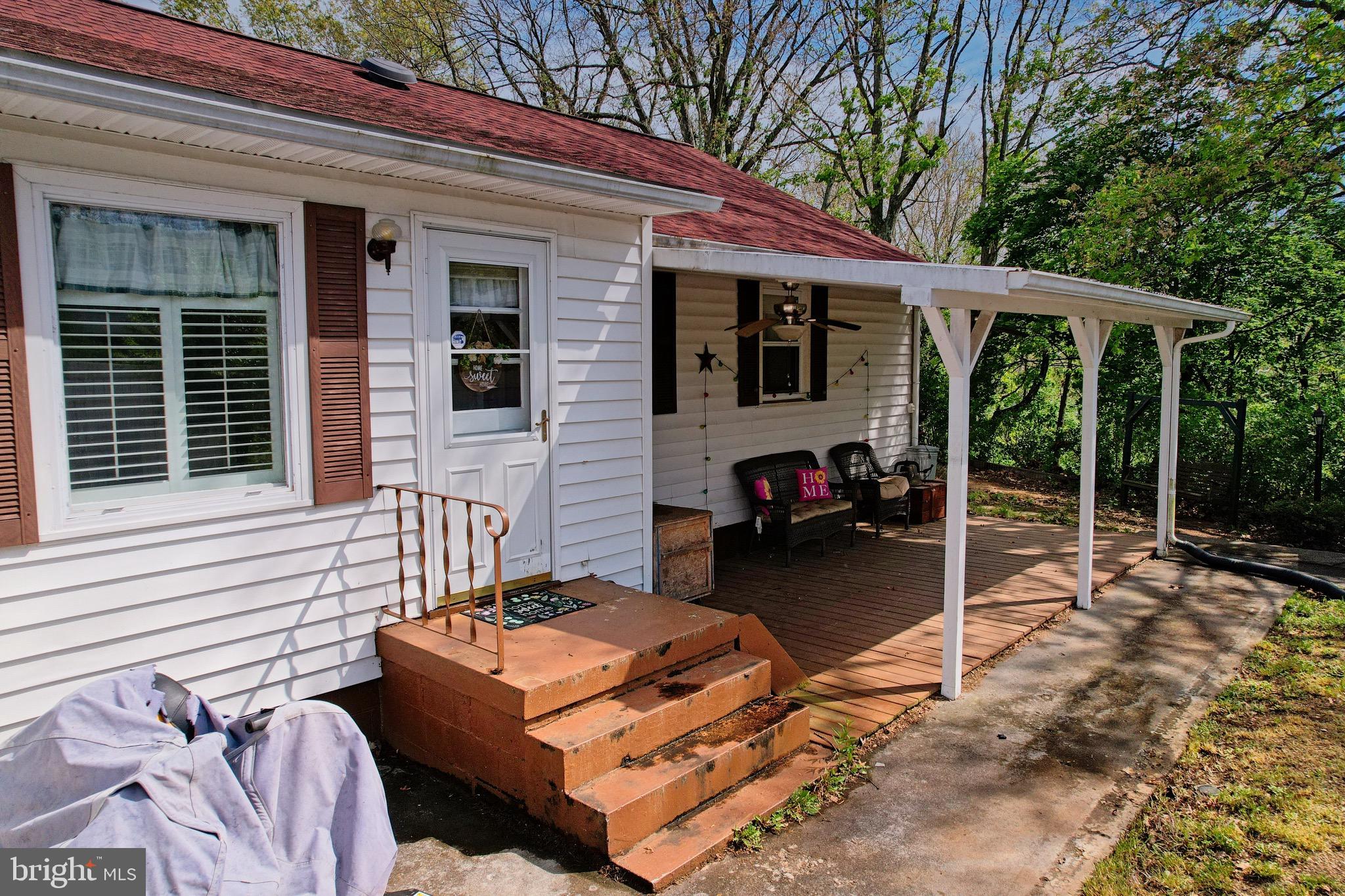 513 Second Street Romney, WV 26757 - Photo 8 of 43