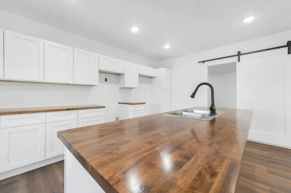 $274,500 | 10282 7 Mile Road, Evart, MI 49631