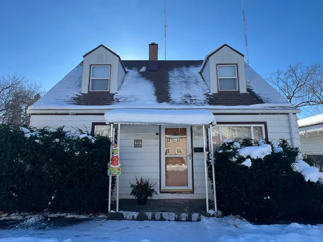 $250,000 | 1409 West Custer Avenue, Milwaukee, WI 53209
