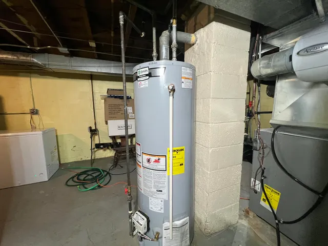 $250,000 | 1409 West Custer Avenue, Milwaukee, WI 53209