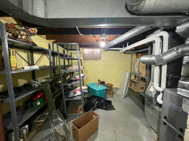 $250,000 | 1409 West Custer Avenue, Milwaukee, WI 53209