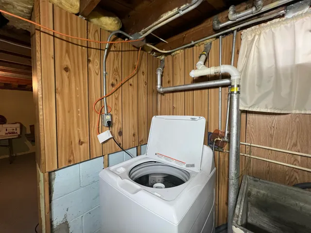 $250,000 | 1409 West Custer Avenue, Milwaukee, WI 53209