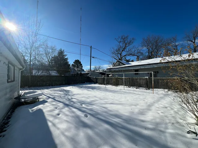 $250,000 | 1409 West Custer Avenue, Milwaukee, WI 53209