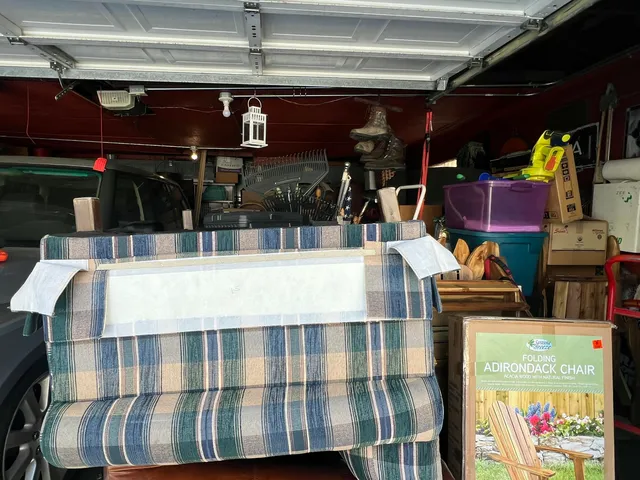 $250,000 | 1409 West Custer Avenue, Milwaukee, WI 53209