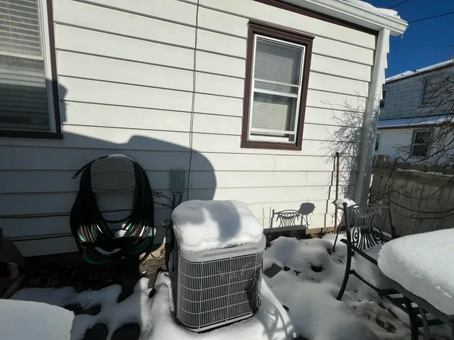 $250,000 | 1409 West Custer Avenue, Milwaukee, WI 53209