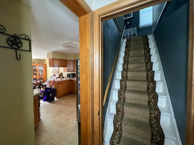 $250,000 | 1409 West Custer Avenue, Milwaukee, WI 53209