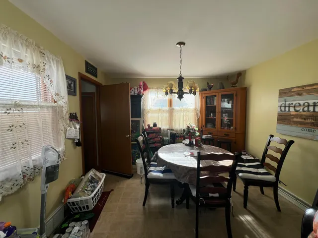 $250,000 | 1409 West Custer Avenue, Milwaukee, WI 53209