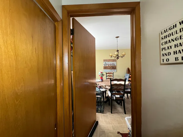 $250,000 | 1409 West Custer Avenue, Milwaukee, WI 53209