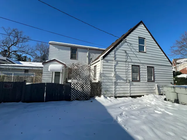$250,000 | 1409 West Custer Avenue, Milwaukee, WI 53209