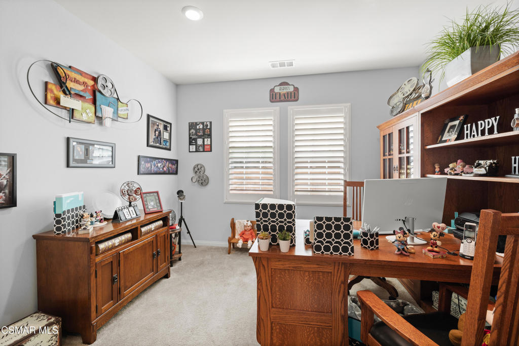 417 White Bark Lane Simi Valley, CA 93065 - Photo 21 of 30 a room with furniture toys and a window