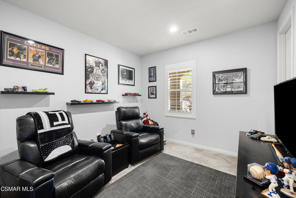 417 White Bark Lane Simi Valley, CA 93065 - Photo 22 of 30 a living room with furniture